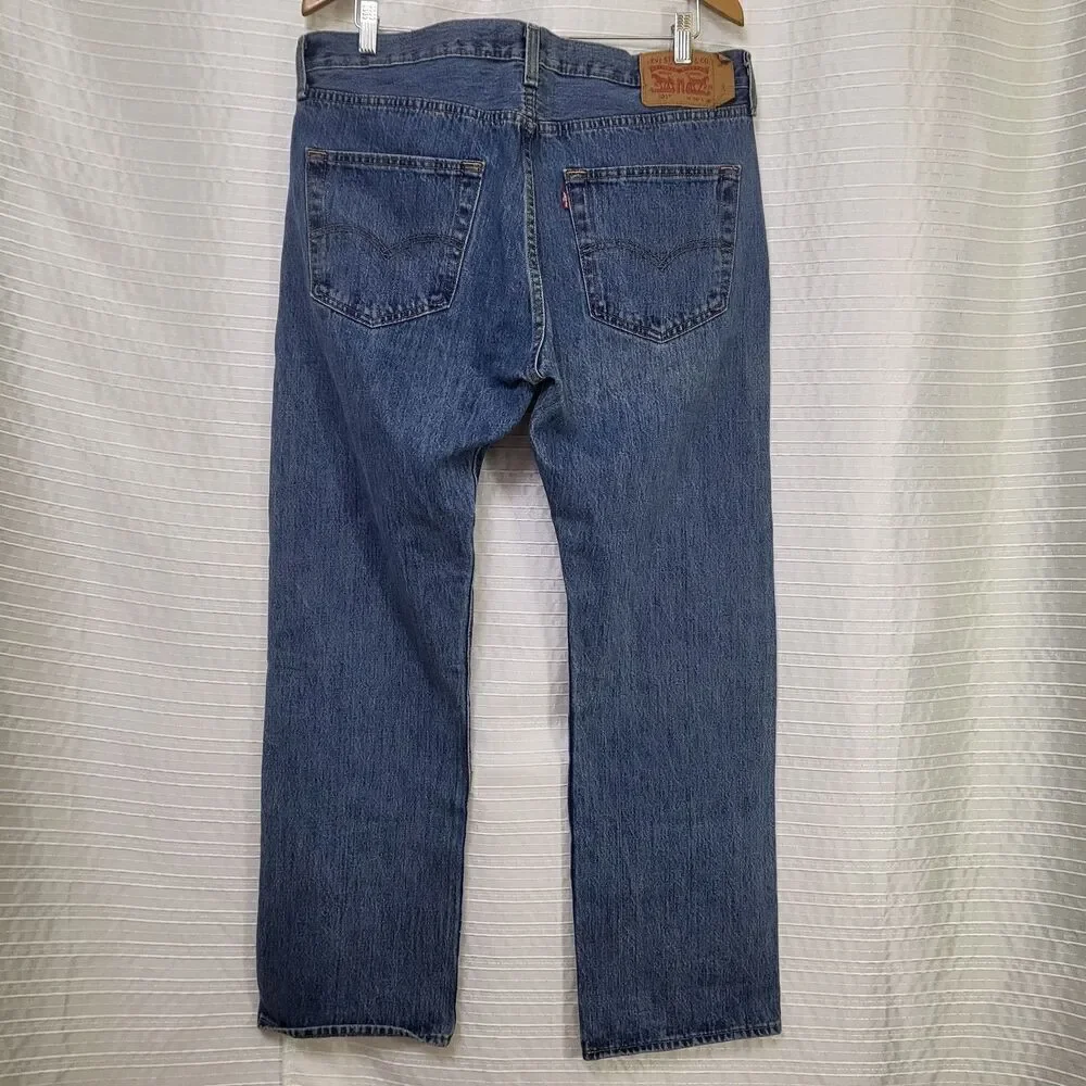 Levi's 501 Jeans Original Button Fly Straight Leg Lt-Med 38X30 (act. in pics)